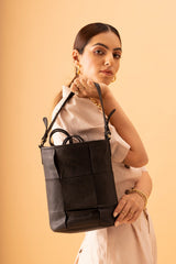Versailles Woven Bucket Bag
